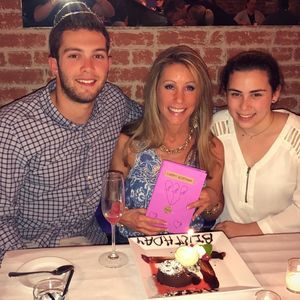 Meet your Posher, Shari